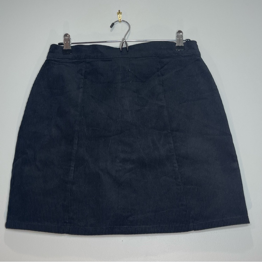 ANTHROPOLOGIE HARPER HERITAGE Black Corduroy Mini Skirt Button Front Size Medium - Picture 2 of 7